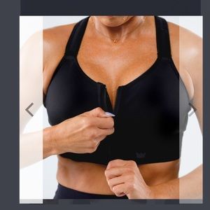 Shefit sports bra